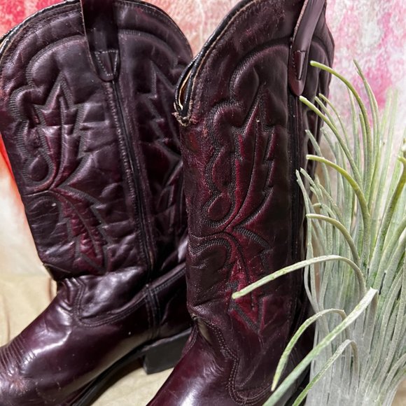 📌Cowboy Boots Dark Brown Oil Resistant Hypalon Non-Marking looks like new - Picture 3 of 16